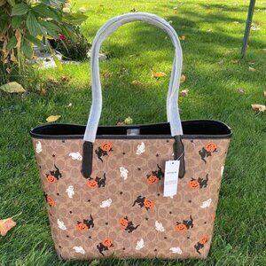 🎃🎃CW450 Coach City Tote In Signature Canvas With Halloween Print